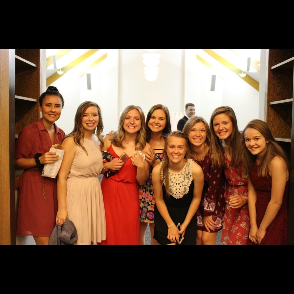 Meet your Posher, Ellen